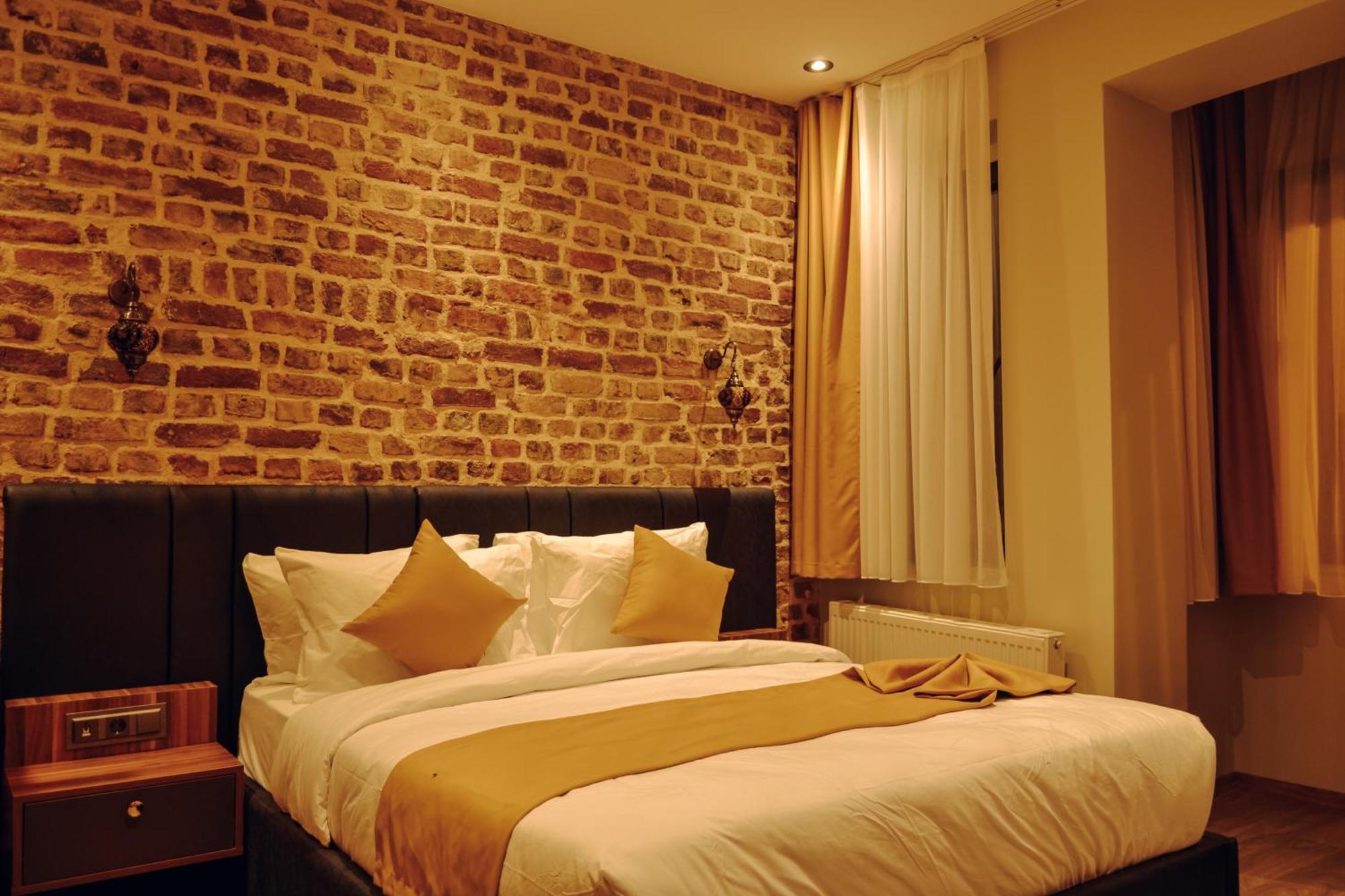 Galata Calm Tale Hotel Истанбул Екстериор снимка