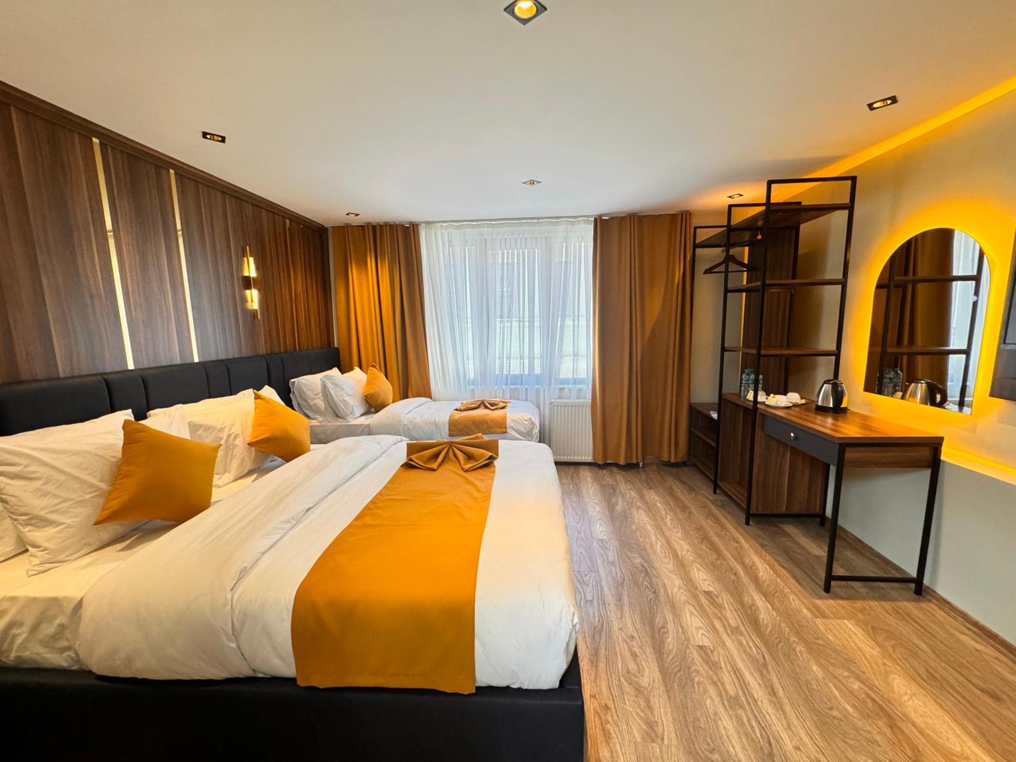 Galata Calm Tale Hotel Истанбул Екстериор снимка