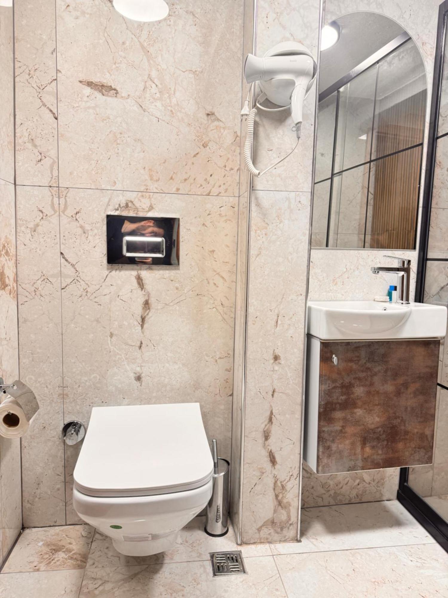 Galata Calm Tale Hotel Истанбул Екстериор снимка