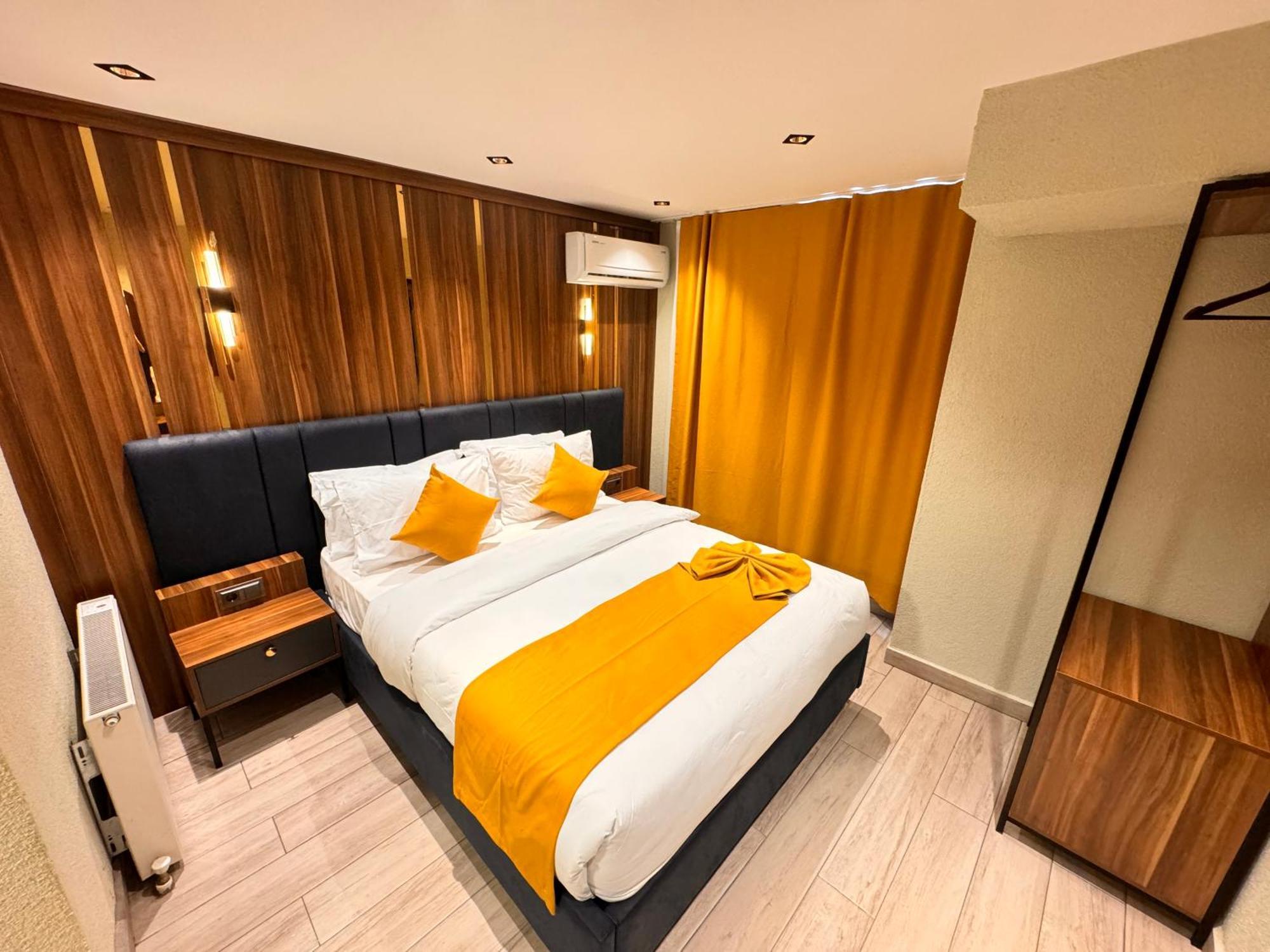 Galata Calm Tale Hotel Истанбул Екстериор снимка