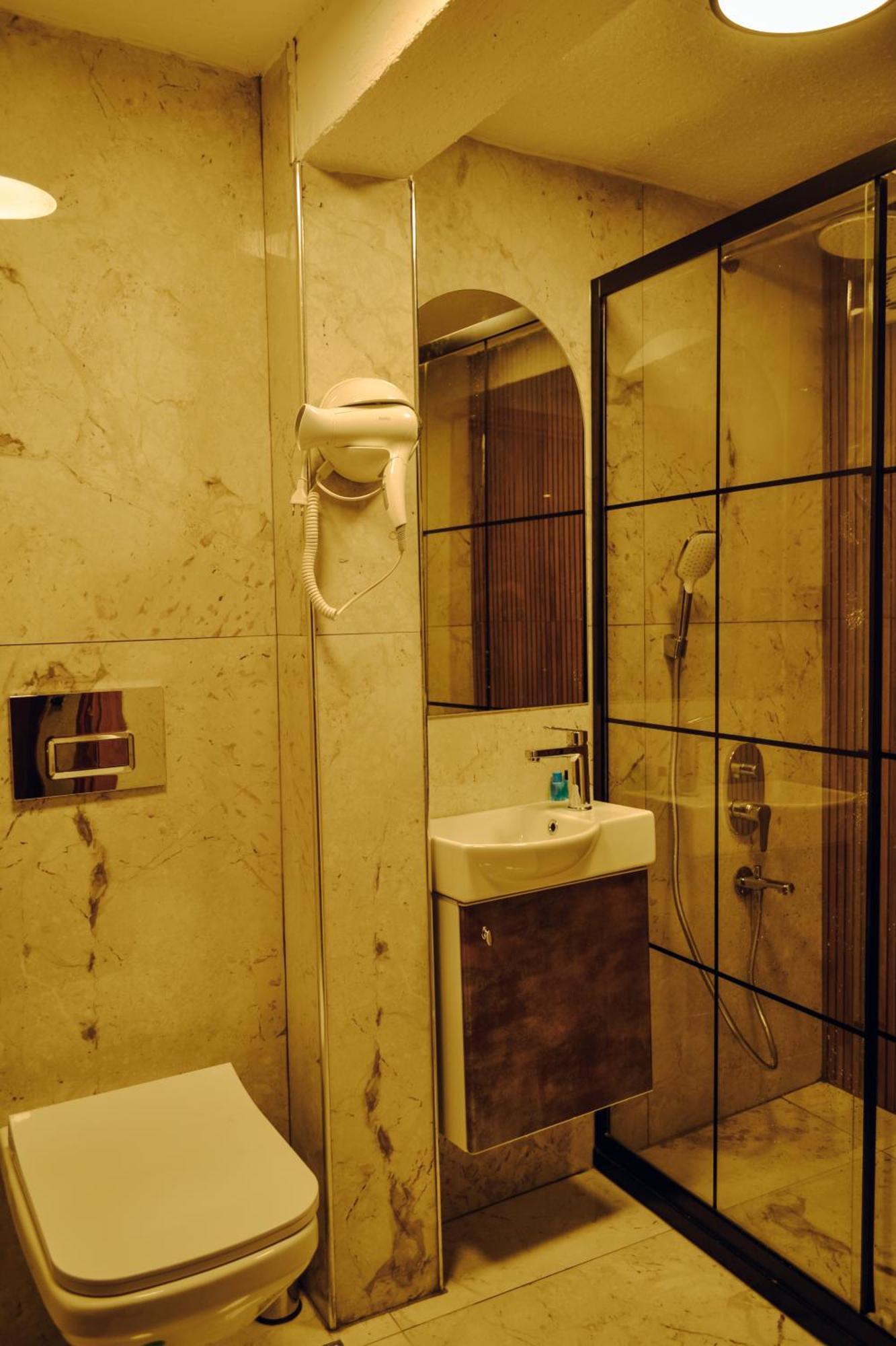 Galata Calm Tale Hotel Истанбул Екстериор снимка