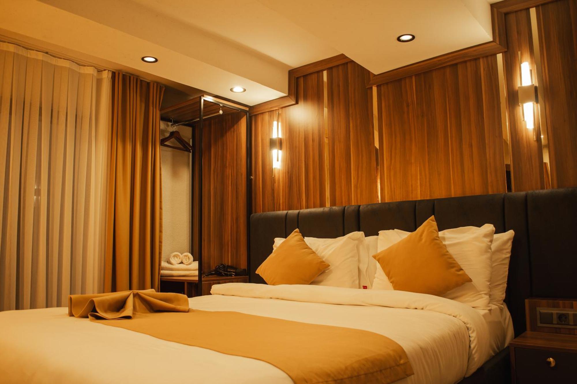 Galata Calm Tale Hotel Истанбул Екстериор снимка