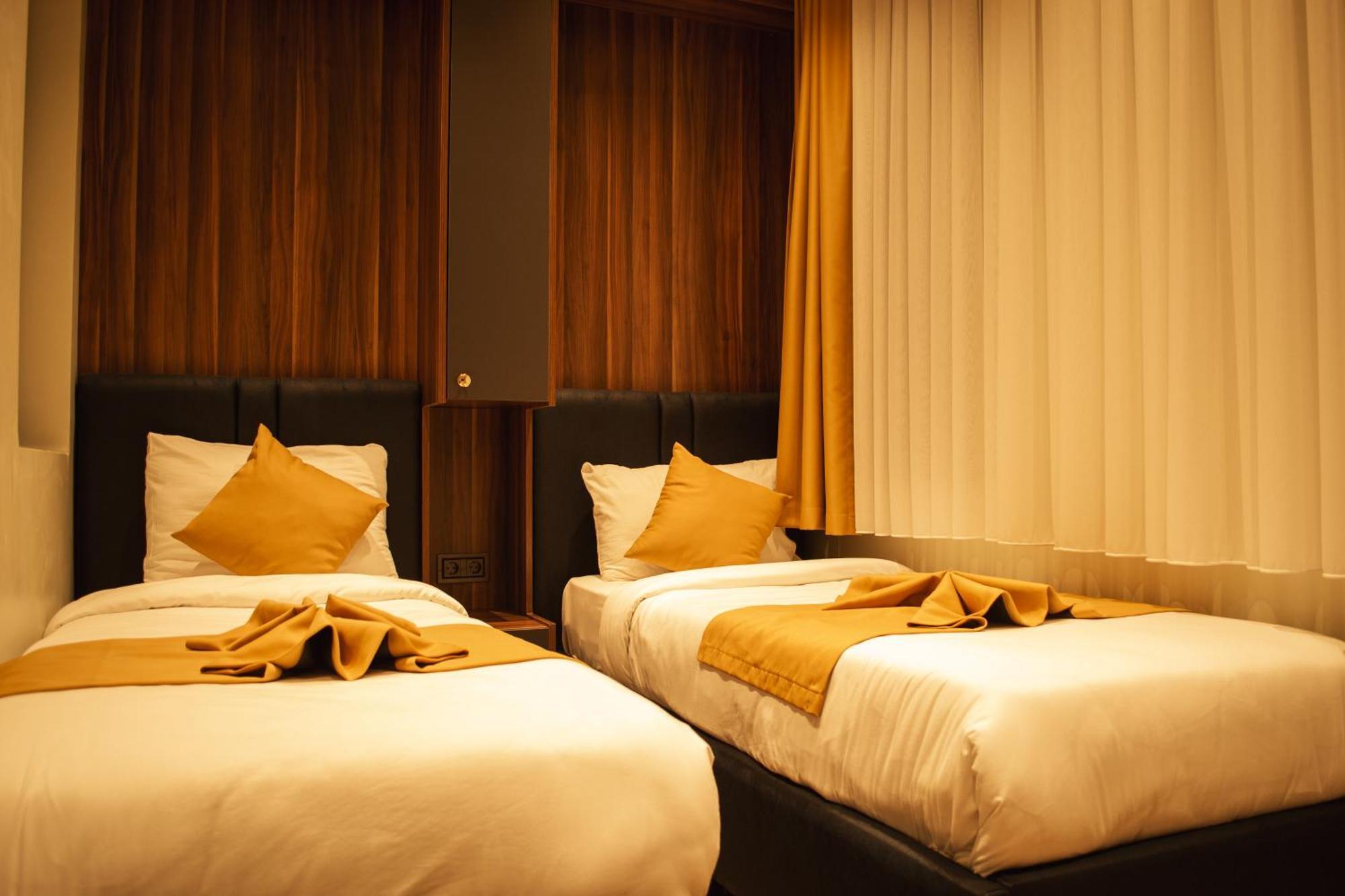 Galata Calm Tale Hotel Истанбул Екстериор снимка
